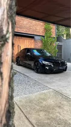Carro 3.0 I6 GASOLINA SEDAN AUTOMÁTICO