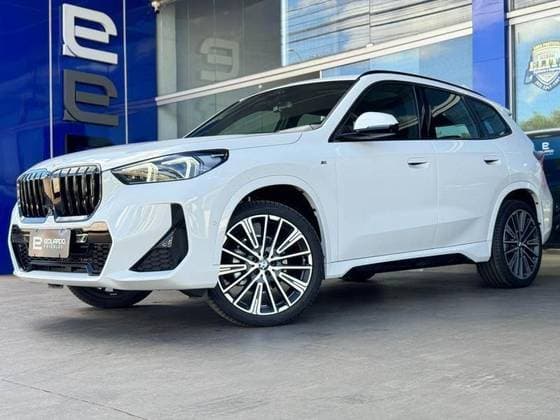 Carro 2.0 16V TURBO GASOLINA SDRIVE20I M SPORT STEPTRONIC