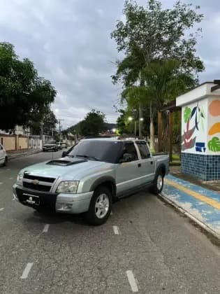 Carro 2.4 ADVANTAGE 4X2 CD 8V FLEX 4P MANUAL