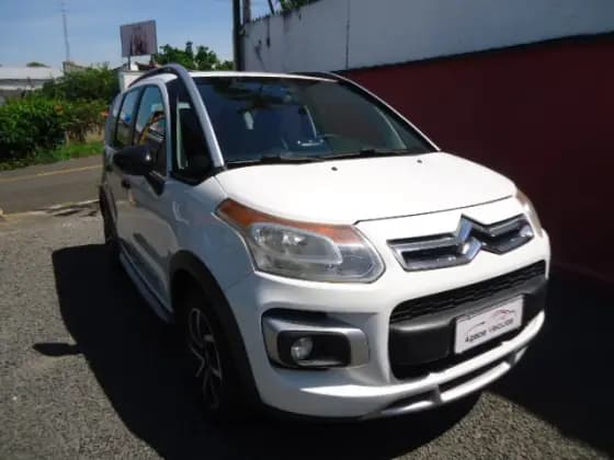 Carro 1.6 GLX 16V FLEX 4P MANUAL