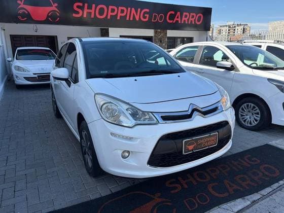 Carro 1.5 ATTRACTION 8V FLEX 4P MANUAL