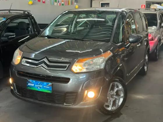 Carro 1.5 FLEX GLX MANUAL