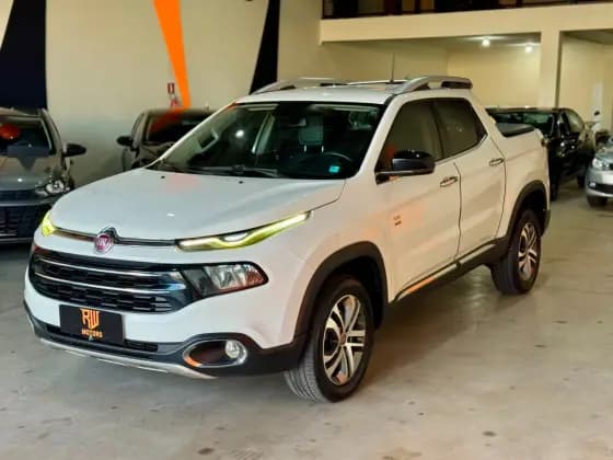 Carro 2.0 16V TURBO DIESEL VOLCANO 4WD AT9