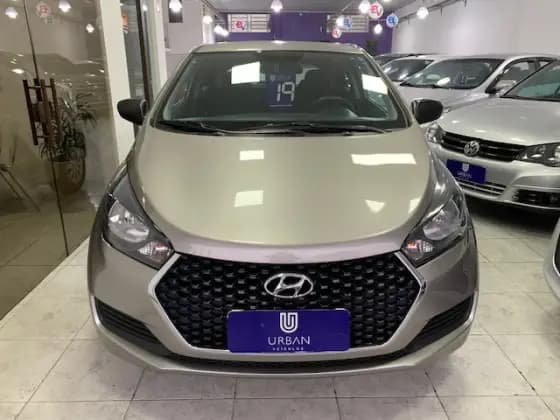 Carro 1.0 UNIQUE 12V FLEX 4P MANUAL