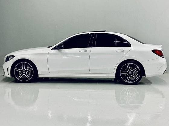 Carro 2.0 CGI GASOLINA SPORT 9G-TRONIC