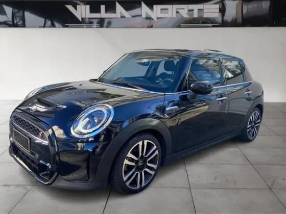 Carro 2.0 16V TWINPOWER GASOLINA CLUBMAN JOHN COOPER WORKS ALL4 STEPTRONIC