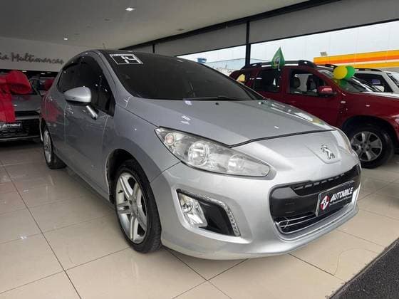 Carro 2.0 ALLURE 16V FLEX 4P AUTOMÁTICO