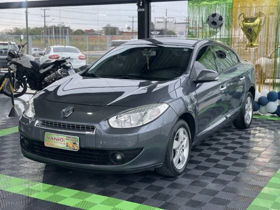 Carro 2.0 DYNAMIQUE 16V FLEX 4P AUTOMÁTICO