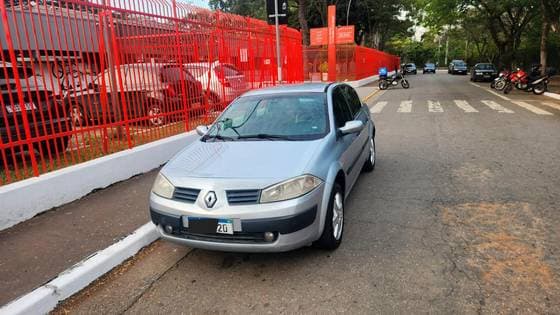 Carro 1.6 EXPRESSION 16V FLEX 4P MANUAL