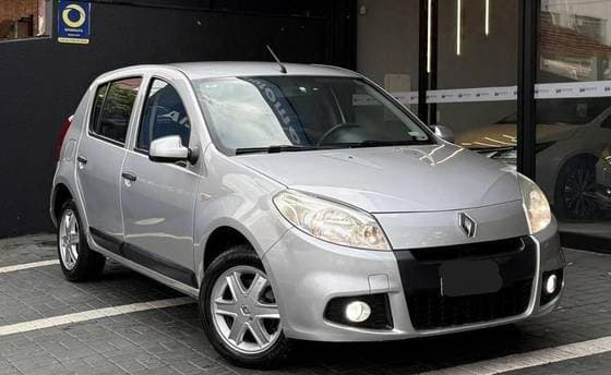 Carro 1.6 EXPRESSION 8V FLEX 4P MANUAL