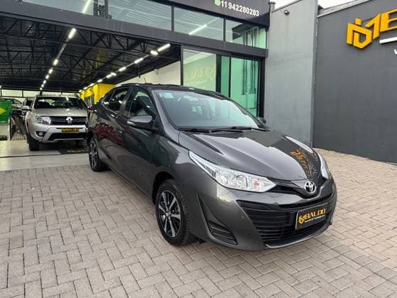Carro 1.5 16V FLEX SEDAN XL LIVE MULTIDRIVE