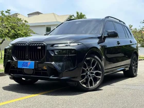 Carro 4.4 V8 GASOLINA M60i STEPTRONIC
