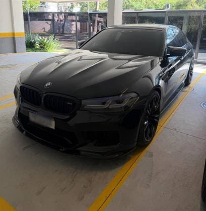 Carro 4.4 V8 TWIN POWER M XDRIVE STEPTRONIC