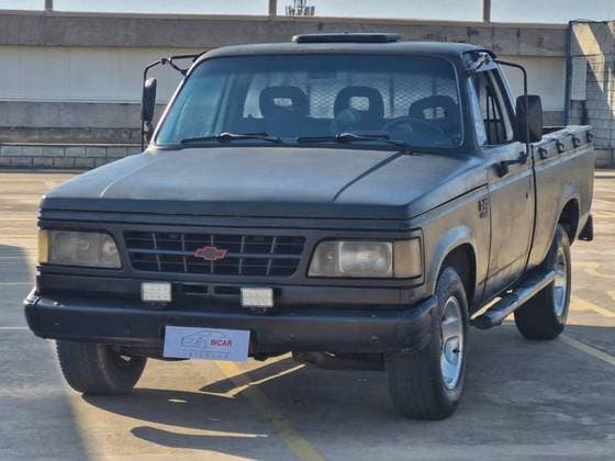 Carro 4.1 CUSTOM S CS 8V GASOLINA 2P MANUAL