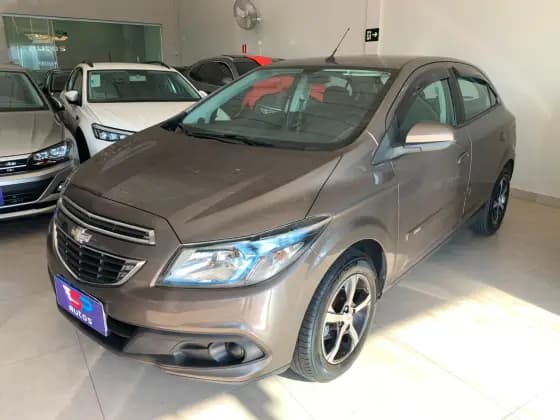 Carro 1.4 MPFI LT 8V FLEX 4P MANUAL