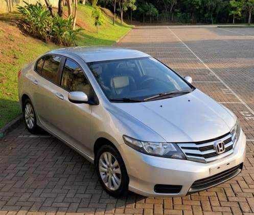 Carro 1.5 LX 16V FLEX 4P AUTOMÁTICO