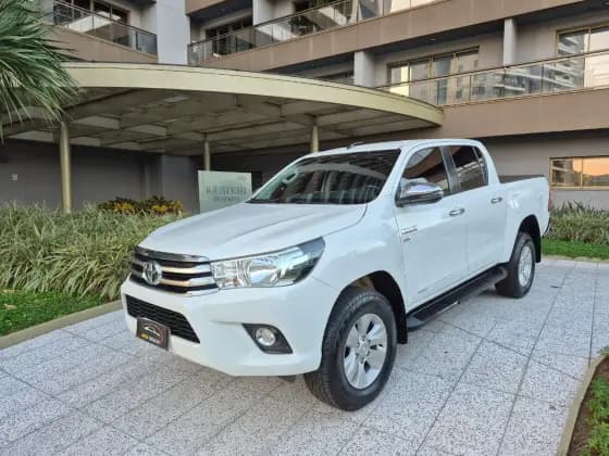 Carro 2.7 SR 4X2 CD 16V FLEX 4P AUTOMÁTICO