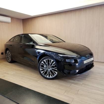 Carro 100 KW ELÉTRICO SPORTBACK PERFORMANCE BLACK