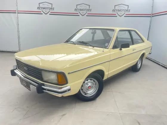 Carro 1.6 LUXO 8V GASOLINA 2P MANUAL