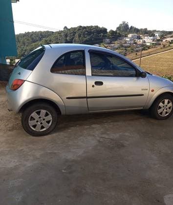 Carro 1.0 I 8V GASOLINA 2P MANUAL