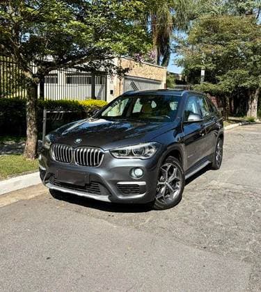 Carro 2.0 16V TURBO ACTIVEFLEX SDRIVE20I X-LINE 4P AUTOMÁTICO