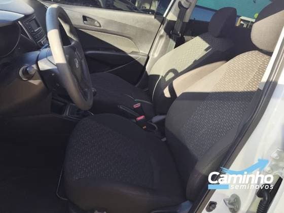 Carro 1.0 COMFORT 12V FLEX 4P MANUAL