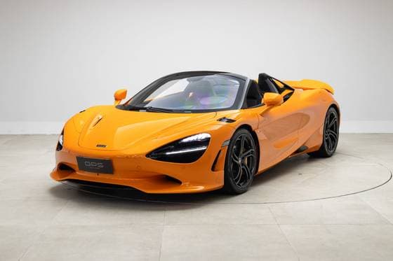 Carro 4.0 V8 TURBO GASOLINA SPIDER SSG