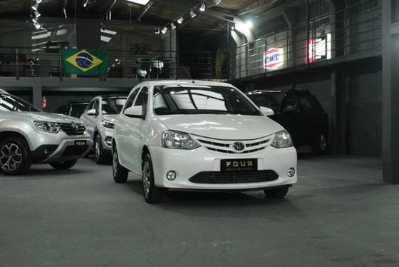 Carro 1.3 X 16V FLEX 4P MANUAL