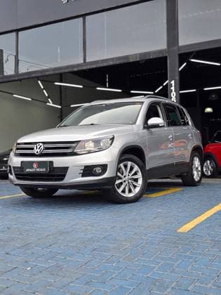 Carro 2.0 TSI 16V TURBO GASOLINA 4P TIPTRONIC