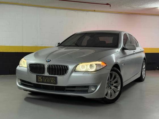 Carro 3.0 SEDAN 6 CILINDROS 24V TURBO GASOLINA 4P AUTOMÁTICO