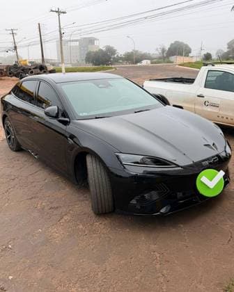 Carro 82,5 KW ELÉTRICO AWD
