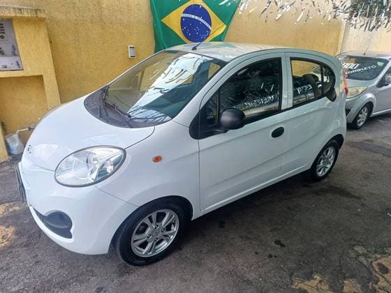 Carro 1.0 MPFI LOOK 12V FLEX 4P MANUAL