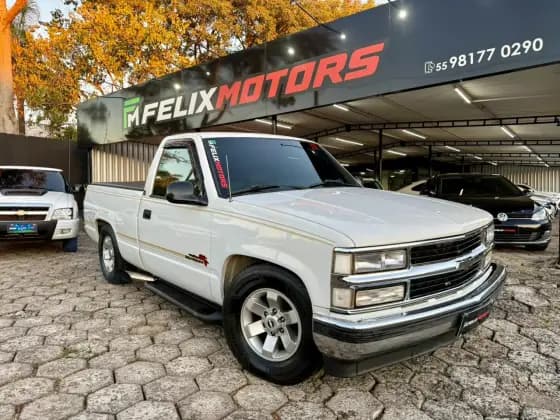 Carro 4.2 DLX 4X2 CS 18V TURBO INTERCOOLER DIESEL 2P MANUAL