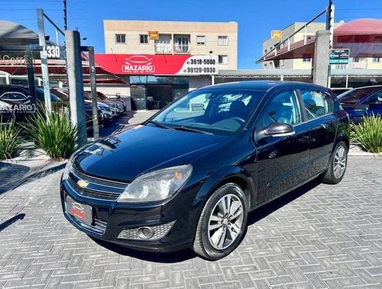 Carro 2.0 MPFI GT-X HATCH 8V FLEX 4P MANUAL
