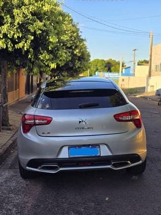 Carro 1.6 THP GASOLINA BVA