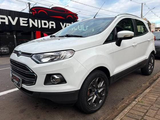 Carro 2.0 FREESTYLE 16V FLEX 4P POWERSHIFT