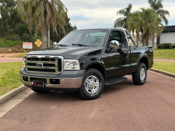 Carro 3.9 XL S DUTY 4X2 CS DIESEL 2P MANUAL