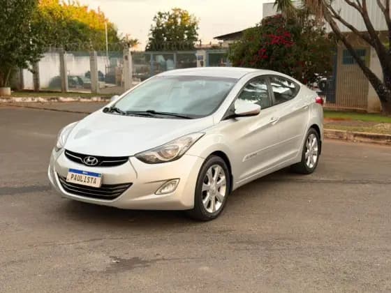 Carro 1.8 GLS 16V GASOLINA 4P AUTOMÁTICO