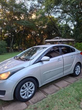 Carro 1.6 COMFORT PLUS 16V FLEX 4P MANUAL