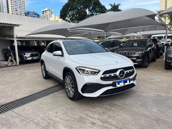 Carro 1.3 GCI GASOLINA AMG LINE 7G-DCT