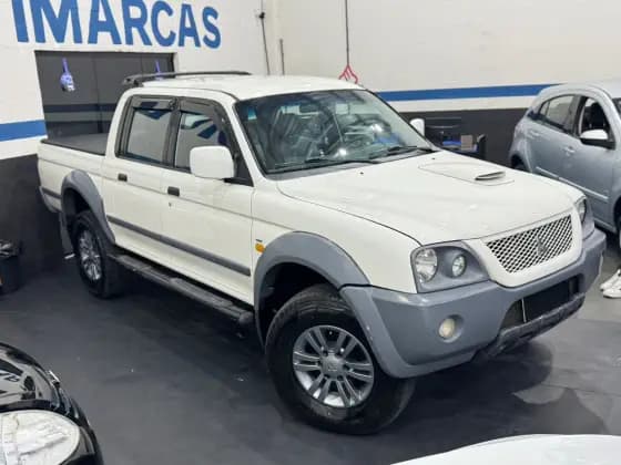 Carro 2.5 GLS 4X4 CD 8V TURBO DIESEL 4P MANUAL
