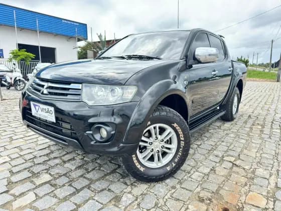 Carro 3.2 HPE 4X4 CD 16V TURBO INTERCOOLER DIESEL 4P AUTOMÁTICO