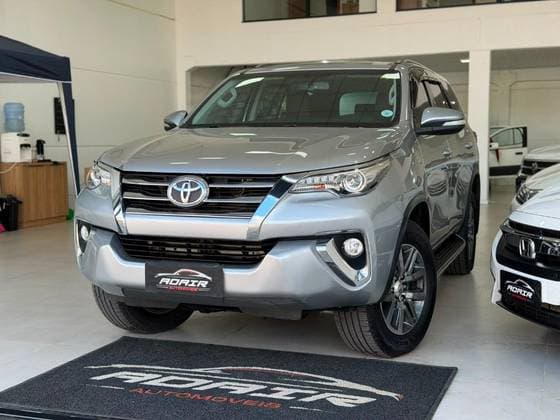 Carro 2.8 SRX 4X4 CD 16V DIESEL 4P AUTOMÁTICO