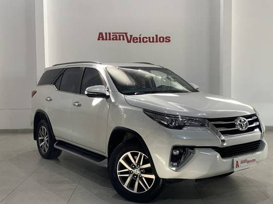 Carro 2.8 SRX 4X4 16V TURBO INTERCOOLER DIESEL 4P AUTOMÁTICO