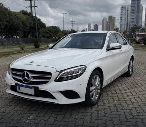 Carro 1.6 CGI FLEX AVANTGARDE 9G-TRONIC