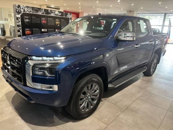Carro 2.4 BITURBO DIESEL CD HPE-S 4X4 AUTOMÁTICO