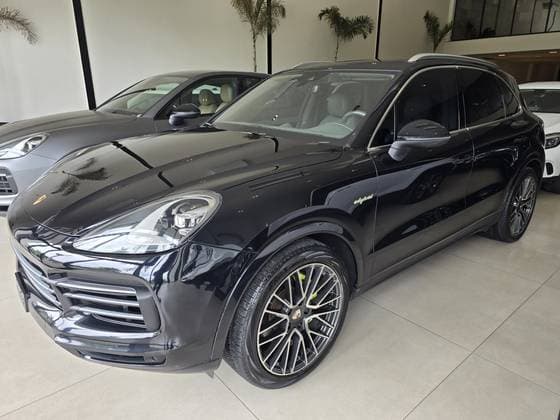 Carro 3.0 V6 E-HYBRID AWD TIPTRONIC S