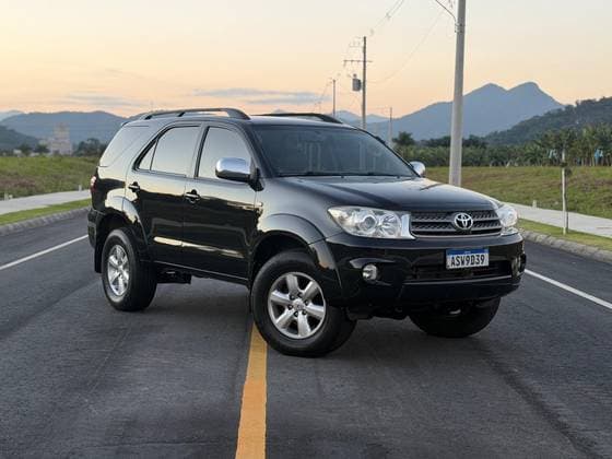 Carro 4.0 SRV 4X4 V6 24V GASOLINA 4P AUTOMÁTICO