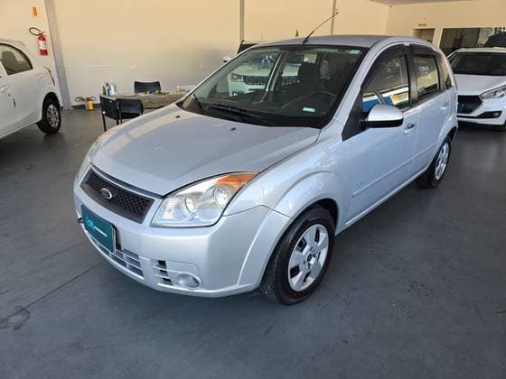 Carro 1.6 MPI CLASS HATCH 8V FLEX 4P MANUAL