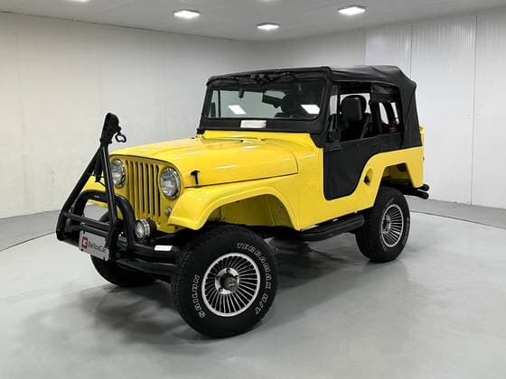 Carro 2.8 4X4 6 CILINDROS 12V GASOLINA 2P MANUAL